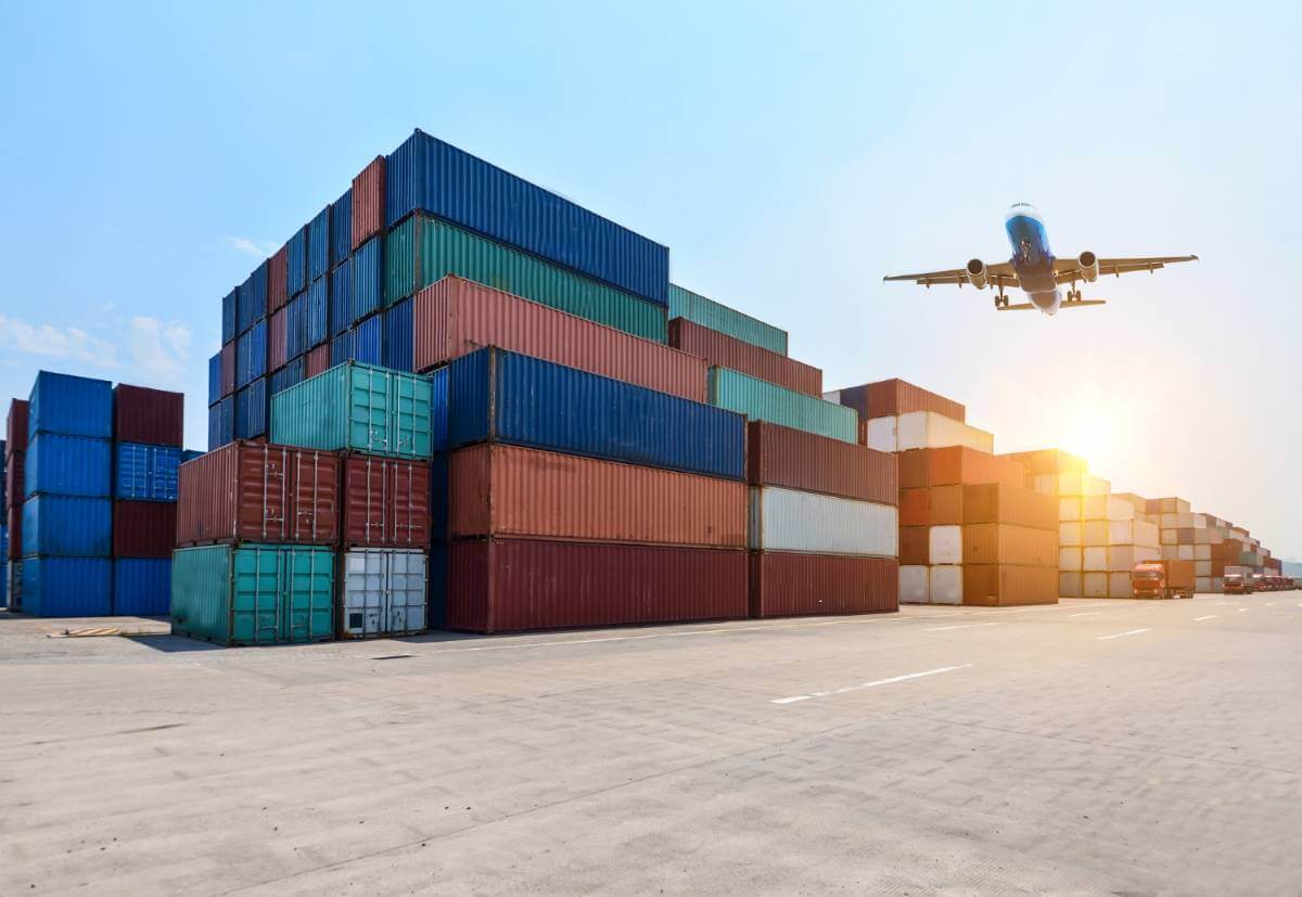 economia-aumentano-i-dazi-USA-e-colpiscono-lexport-svizzero.jpg